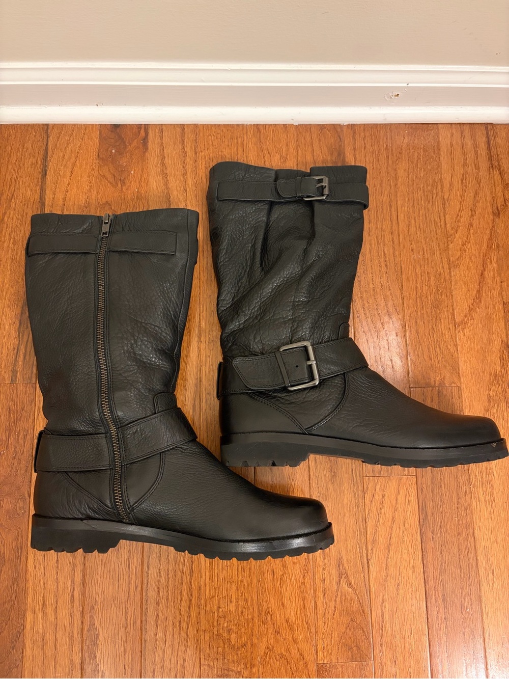 Gentle Souls | Women’s Black Mid-Calf “Buckled Up” Leather Boots size 9.5
